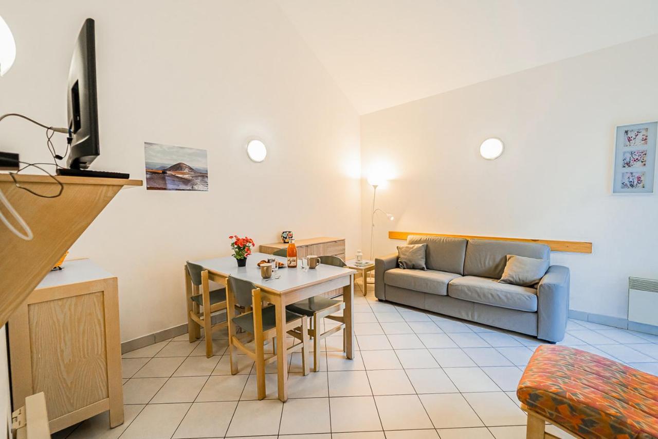 Village De Gites De Blajoux Quezac  Екстер'єр фото