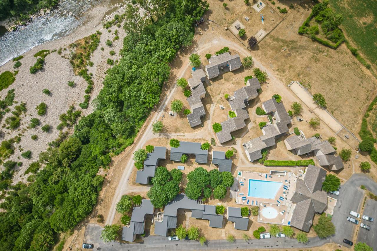 Village De Gites De Blajoux Quezac  Екстер'єр фото
